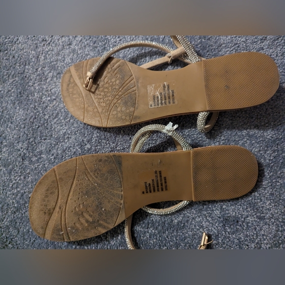 Rhinestone Flat Sandals - Picture 6 of 6